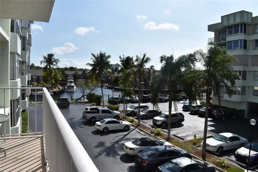 16570 NE 26th Ave #3C, North Miami Beach, FL 33160 - Image #3