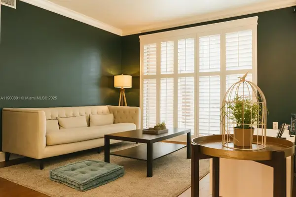 7355 SW 89th St #501N, Miami, FL 33156