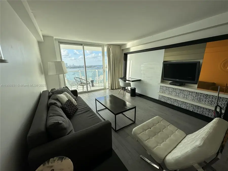 1100 West Ave #1520, Miami Beach, FL 33139 - Image #2