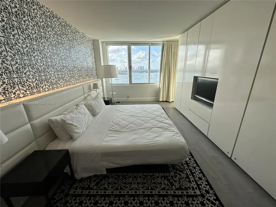 1100 West Ave #1520, Miami Beach, FL 33139 - Image #3