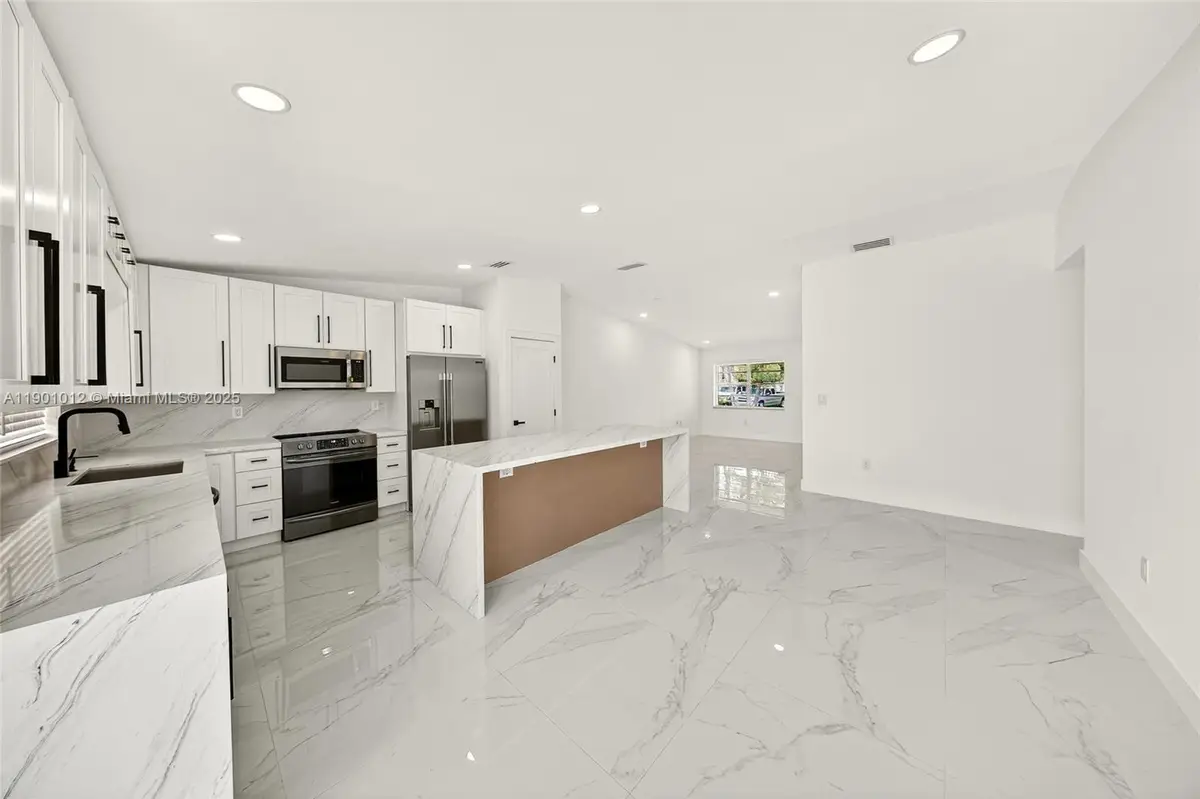 5913 SW 112th Ter, Cooper City, FL 33330 - Image #1