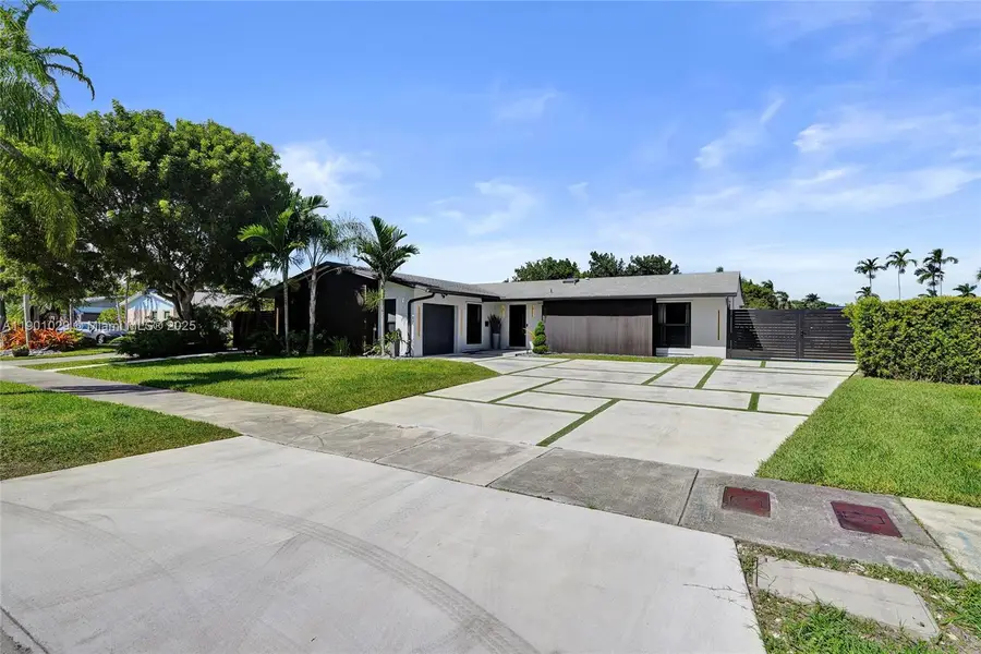 9371 SW 185th Ter, Cutler Bay, FL 33157 - Image #2