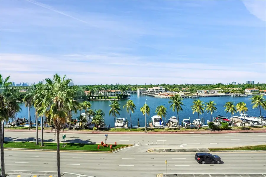 5005 Collins Ave #607, Miami Beach, FL 33140 - Image #2