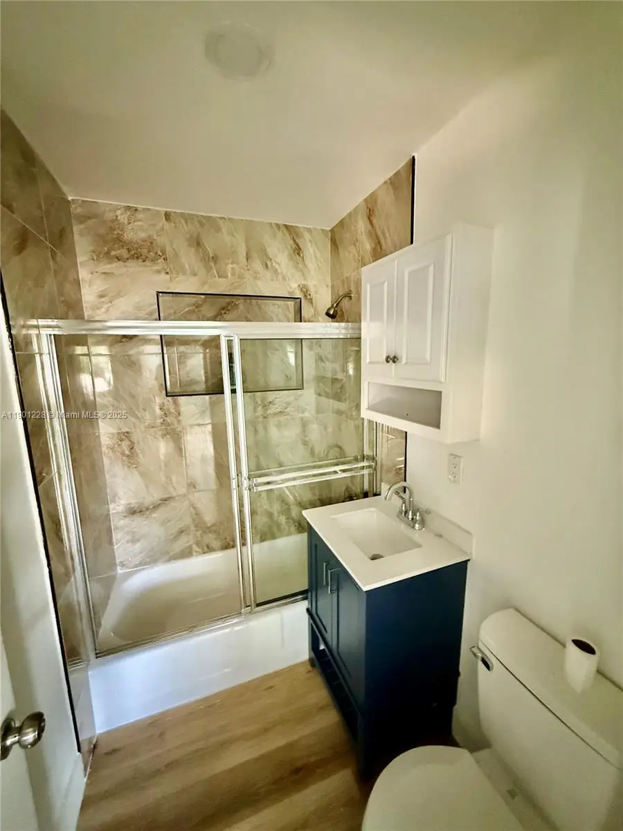 2409 SE 2nd Ave Se, Vero Beach, FL 32962 - Image #3