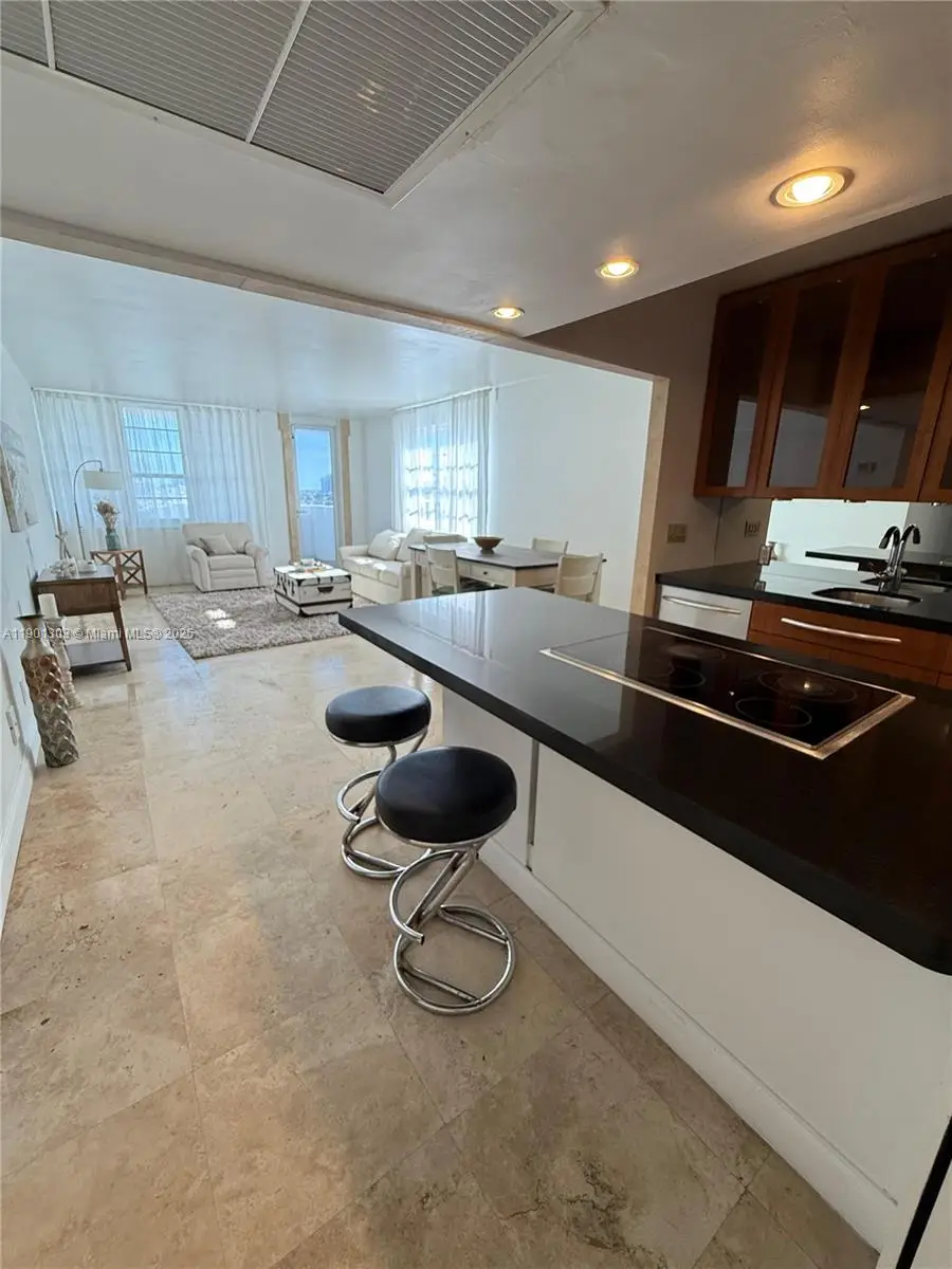100 Lincoln Rd #1111, Miami Beach, FL 33139 - #1
