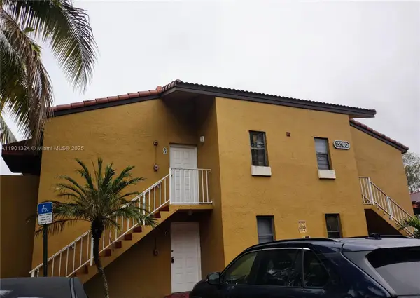 15500 SW 80th St #A-105, Miami, FL 33193