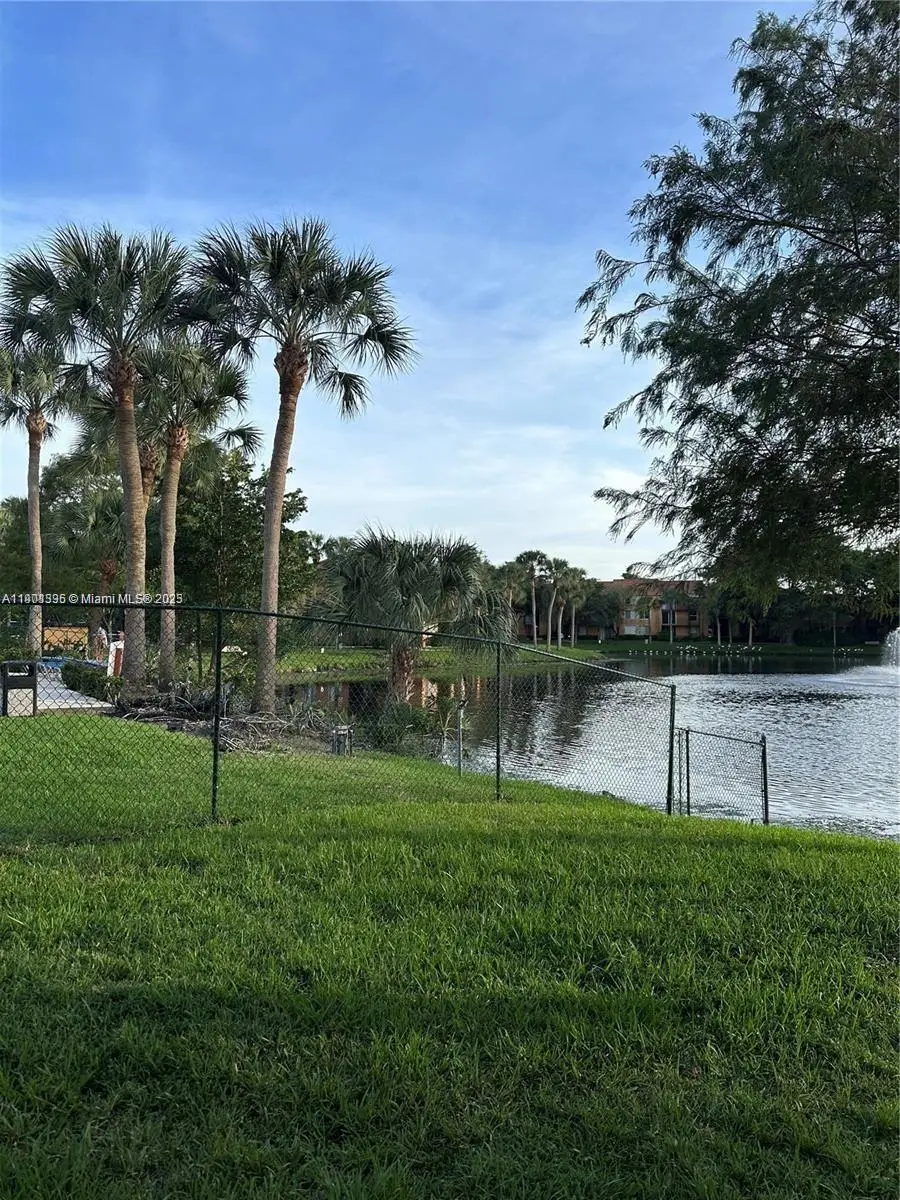 10725 Cleary Blvd #110, Plantation, FL 33324 - Image #2