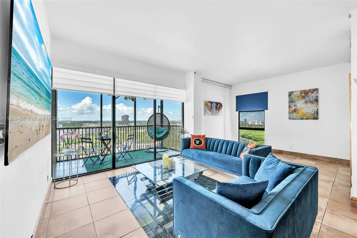 20301 W Country Club Dr #PH22, Aventura, FL 33180 - Image #1