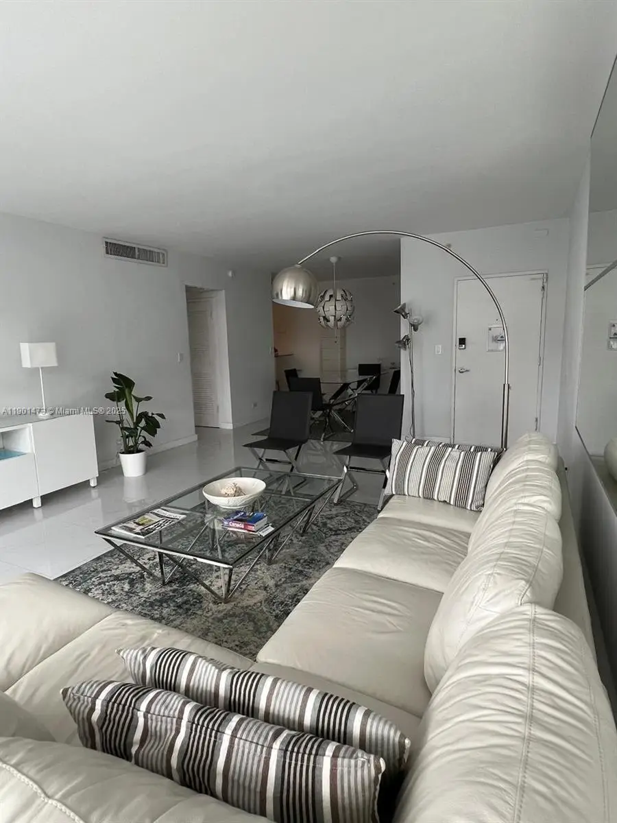 5601 Collins Ave #1115, Miami Beach, FL 33140 - Image #3
