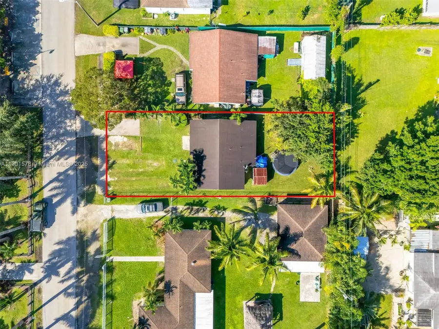 313 NW 12th St, Homestead, FL 33030 - Image #2