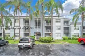 8670 SW 212th St #108, Cutler Bay, FL 33189