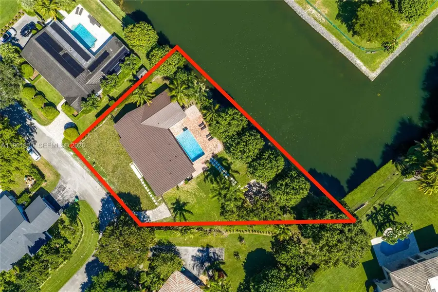 10945 SW 75th Ct, Pinecrest, FL 33156 - Image #2