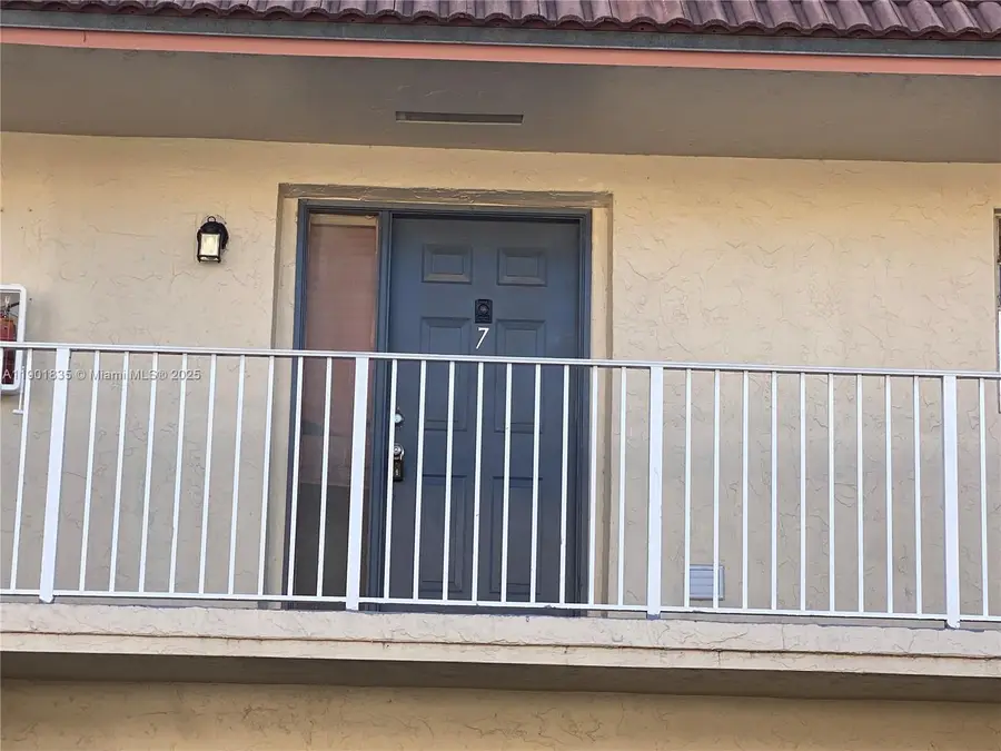 3750 NW 115th Ave #7-5, Coral Springs, FL 33065 - Image #2