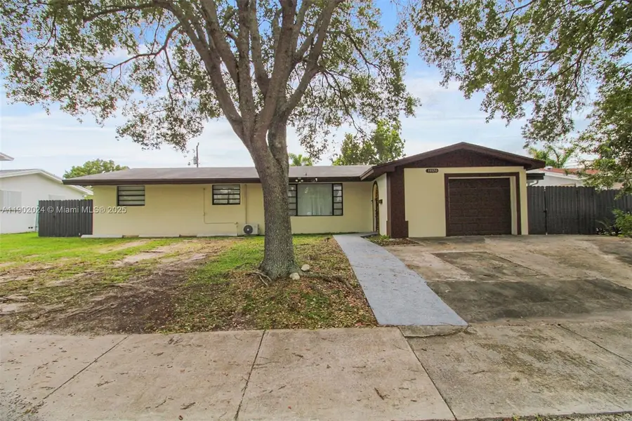 11120 SW 176 St, Miami, FL 33157 - Image #2