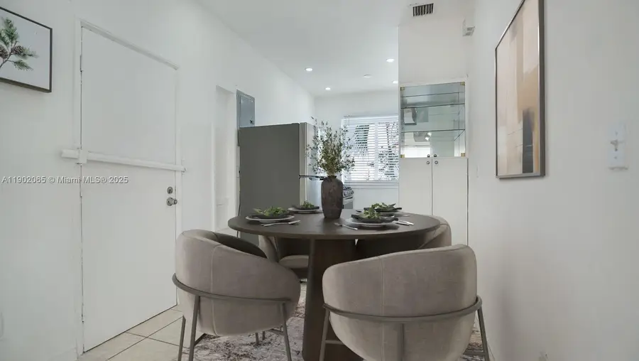 825 Jefferson Ave #4, Miami Beach, FL 33139 - Image #2