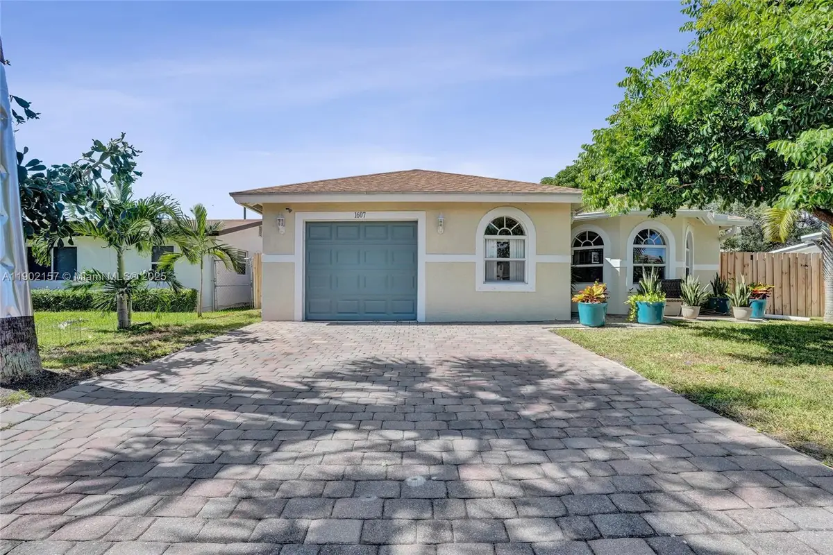 1607 S N St, Lake Worth, FL 33460 - #1