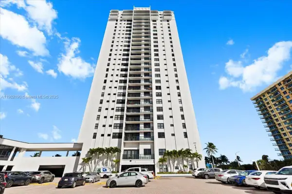 2301 S Ocean Dr #2004, Hollywood, FL 33019