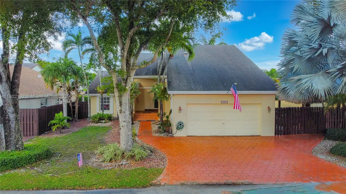 4235 SW 148th Pl, Miami, FL 33185 - Image #1