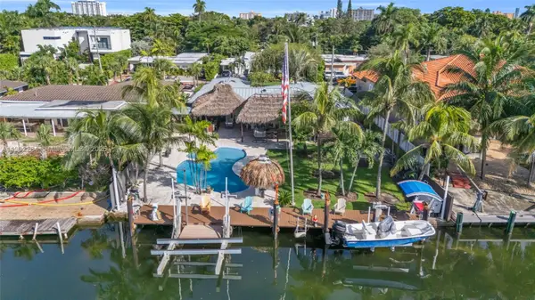 2108 NE 124th St, North Miami, FL 33181