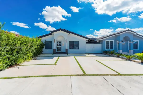 9174 NW 114th Ter, Hialeah Gardens, FL 33018