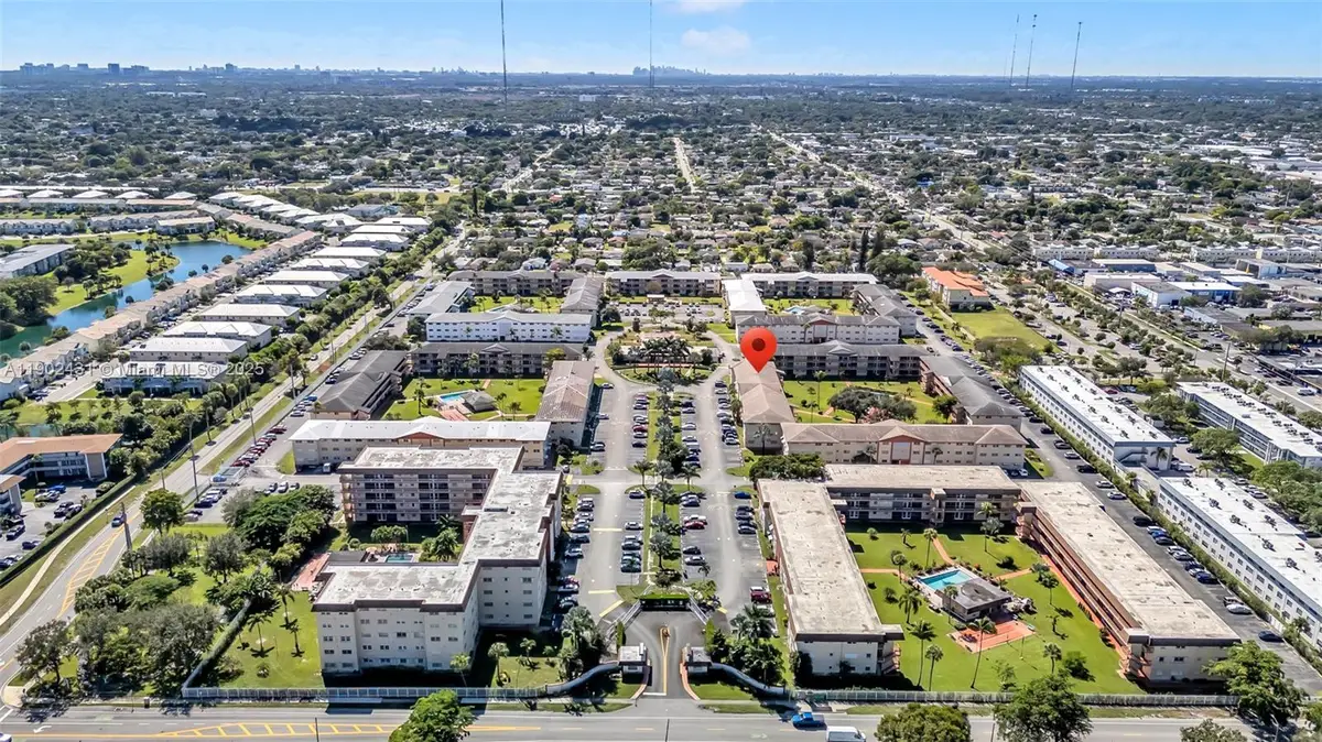 5300 Washington St #H137, Hollywood, FL 33021 - Image #1