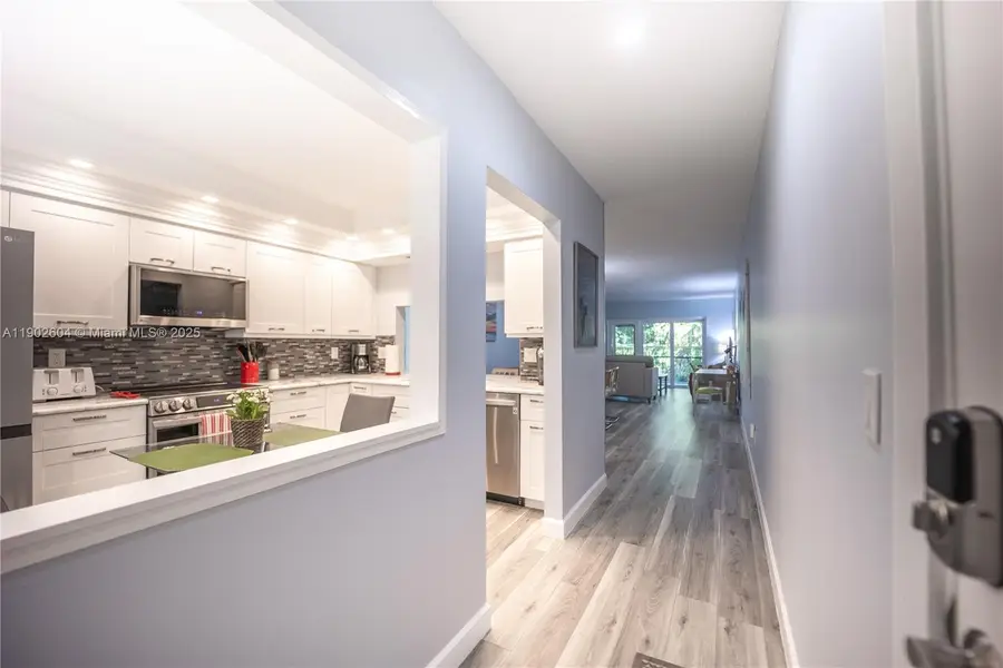 4000 Crystal Lake Dr #114, Deerfield Beach, FL 33064 - Image #2