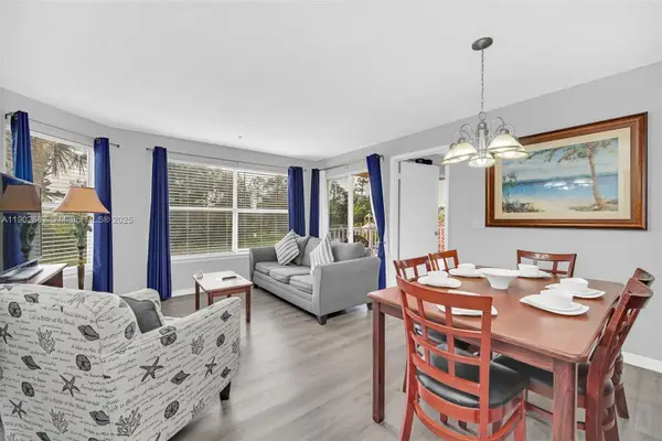 6324 Parc Corniche Drive #1214, Orlando, FL 32821