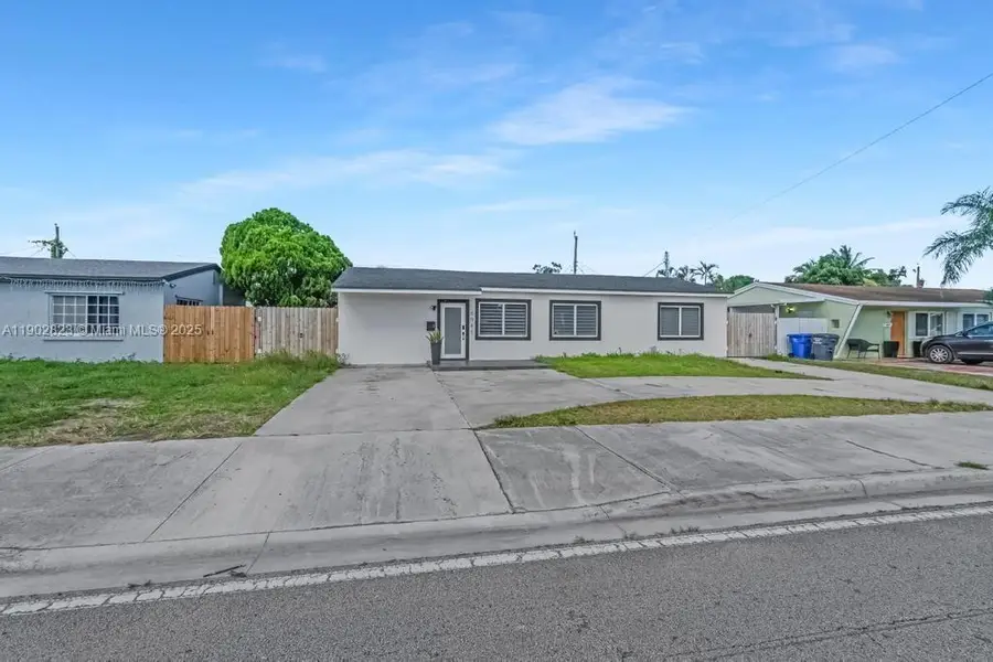 6941 Sheridan St, Hollywood, FL 33024 - Image #3