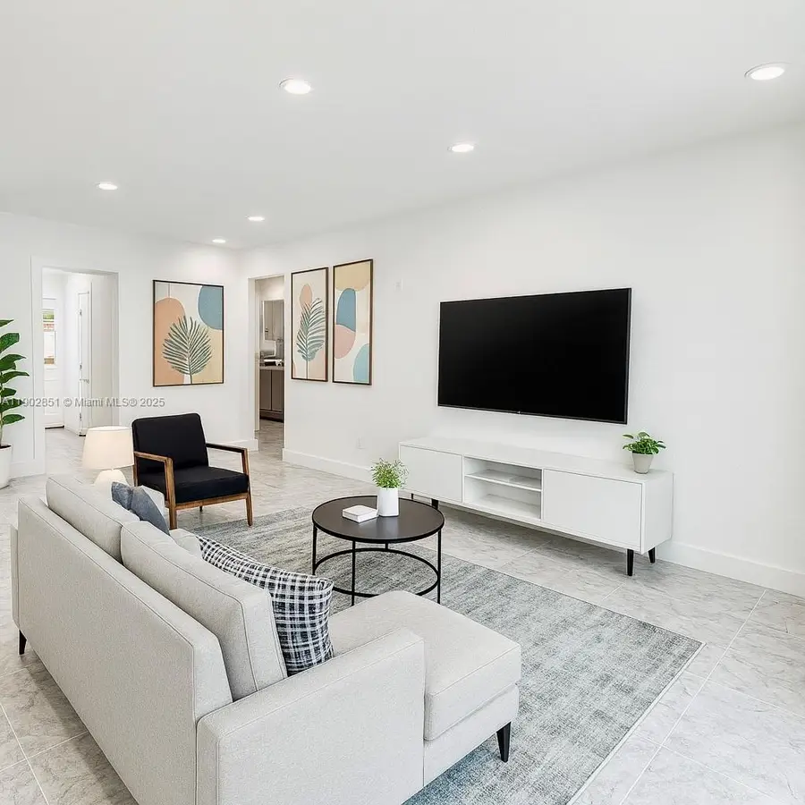 5742 Fletcher St, Hollywood, FL 33023 - Image #2