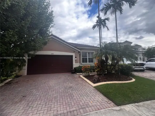 1856 Silverbell Ter, Weston, FL 33327