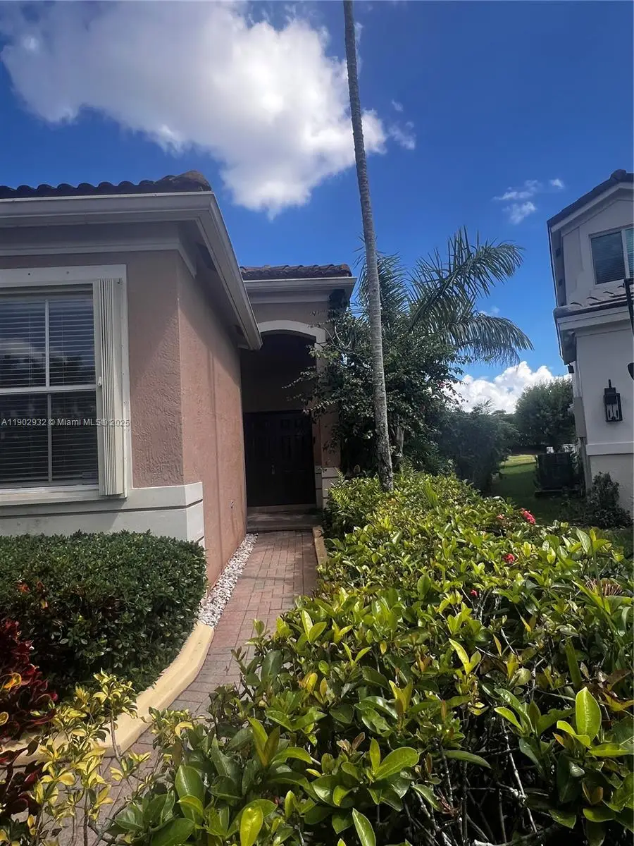 1856 Silverbell Ter, Weston, FL 33327 - Image #2