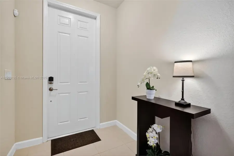 11301 NW 88th St, Doral, FL 33178 - Image #2