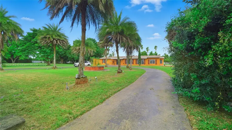 16255 SW 216th St, Miami, FL 33170 - Image #3