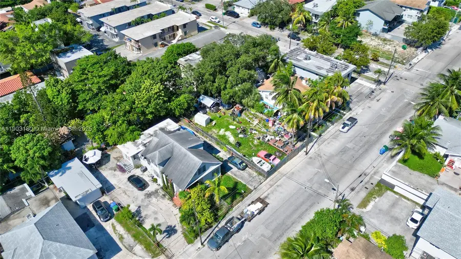 428 NW 10th Ave, Miami, FL 33128 - Image #3