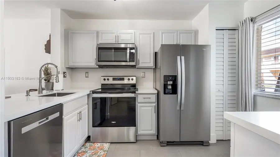 13912 SW 174th Ter, Miami, FL 33177 - Image #2