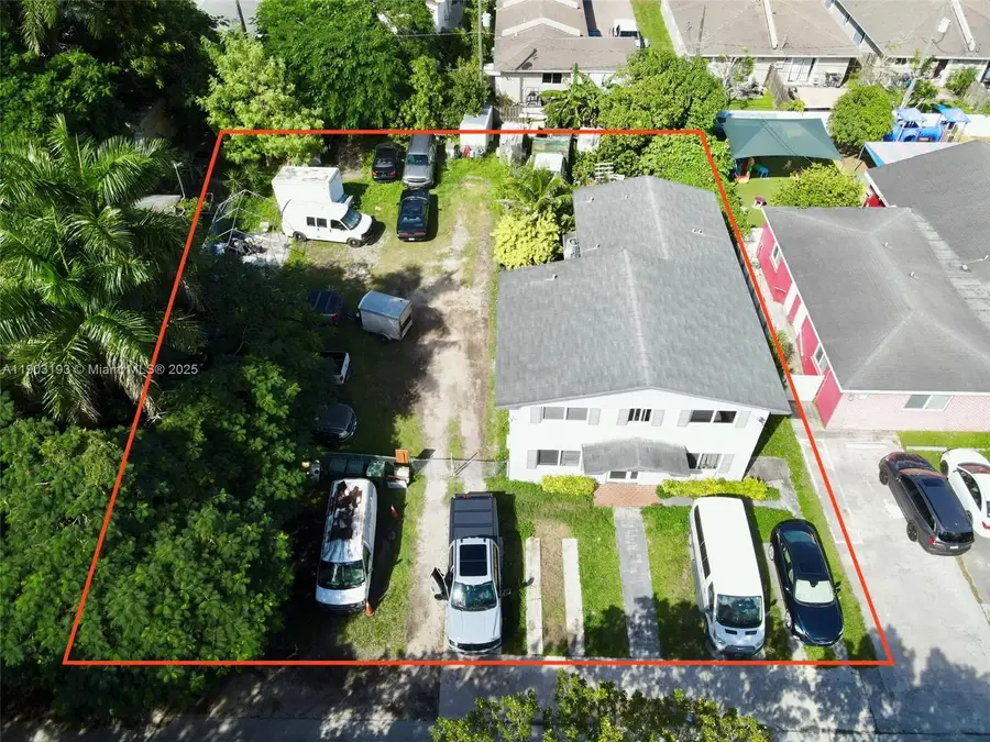 147 NE 9th St, Homestead, FL 33030 - Image #3