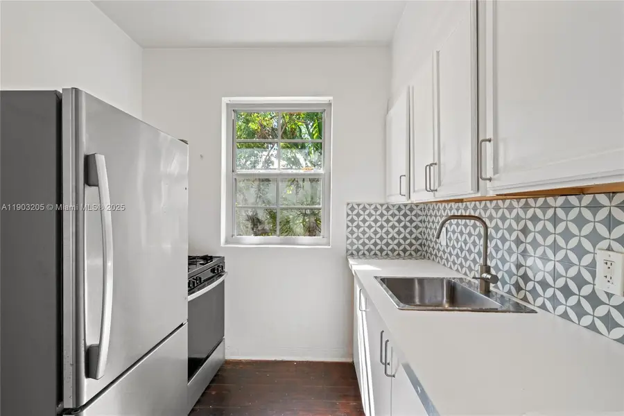 1611 Euclid Ave #10, Miami Beach, FL 33139 - #3