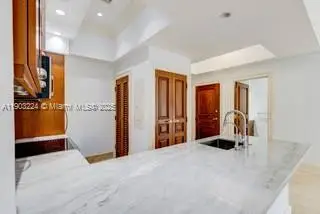 60 Edgewater Dr #LE, Coral Gables, FL 33133 - Image #3