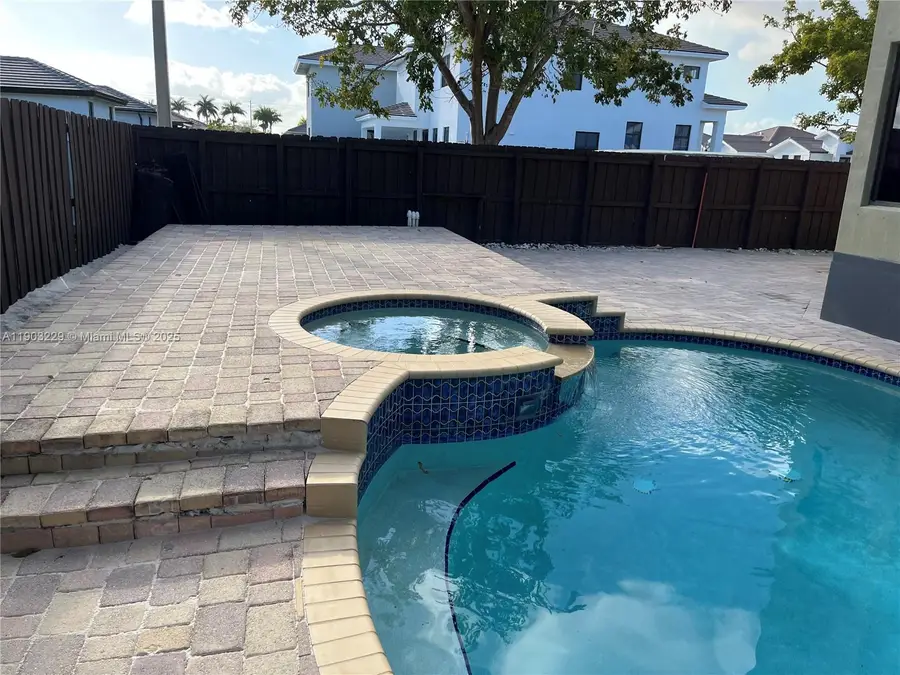 14492 SW 22nd Ter, Miami, FL 33175 - Image #2