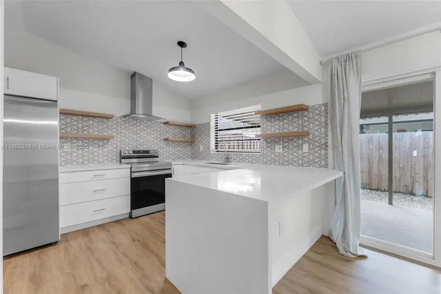 1052 NW 127th Path, Miami, FL 33182 - Image #3