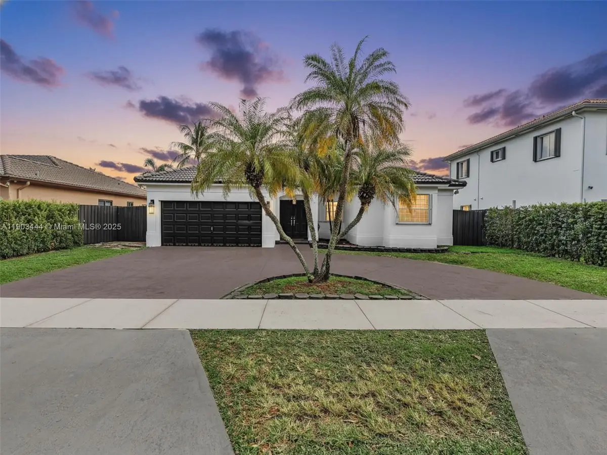 16691 NW 89th Pl, Miami Lakes, FL 33018 - Image #1