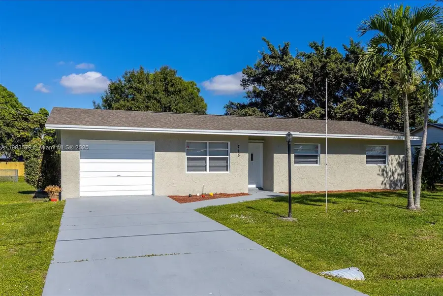 715 SW Duval Ave, Port Saint Lucie, FL 34983 - Image #2