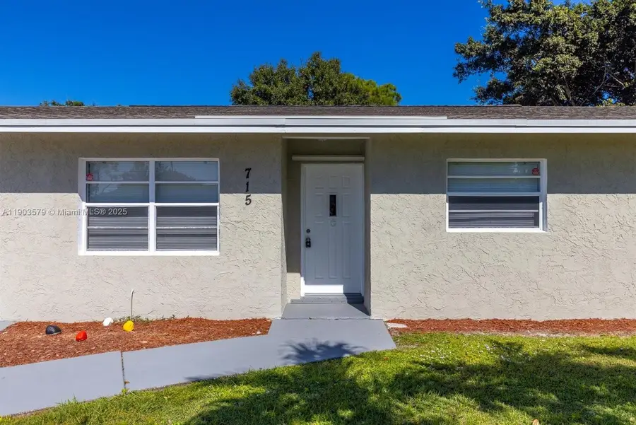 715 SW Duval Ave, Port Saint Lucie, FL 34983 - Image #3