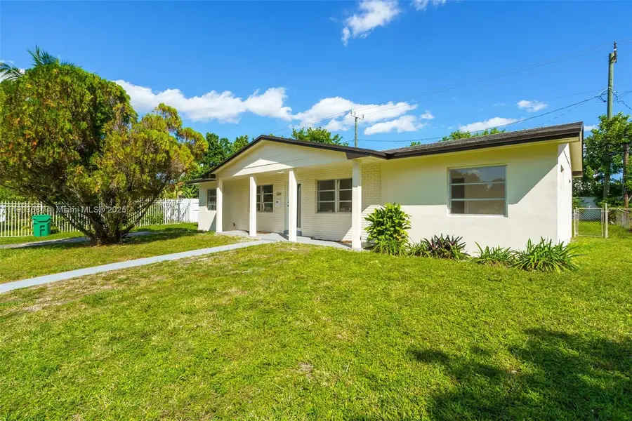 21241 NE 2nd Ave, Miami, FL 33179 - Image #3