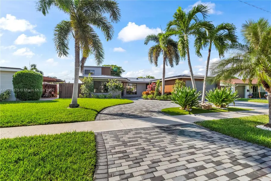 2108 NE 63rd St, Fort Lauderdale, FL 33308 - Image #3