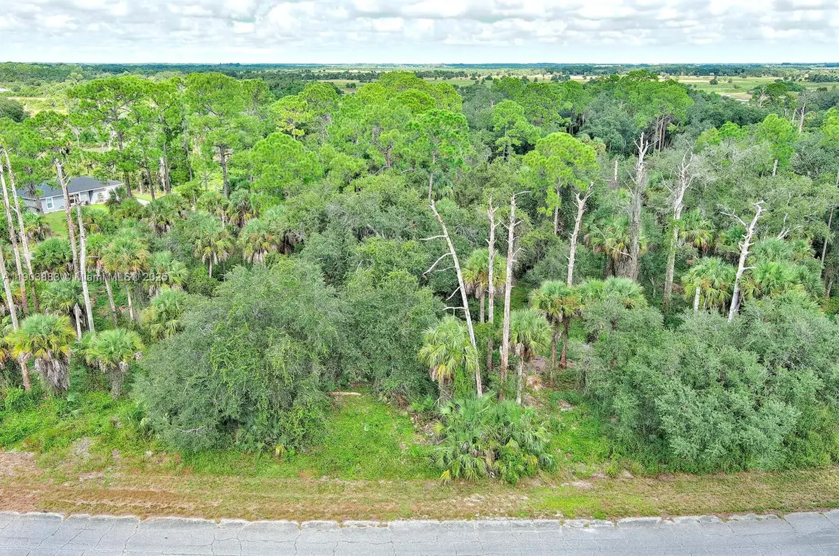 232 Sparkle Dr, Labelle, FL 33935 - Image #1