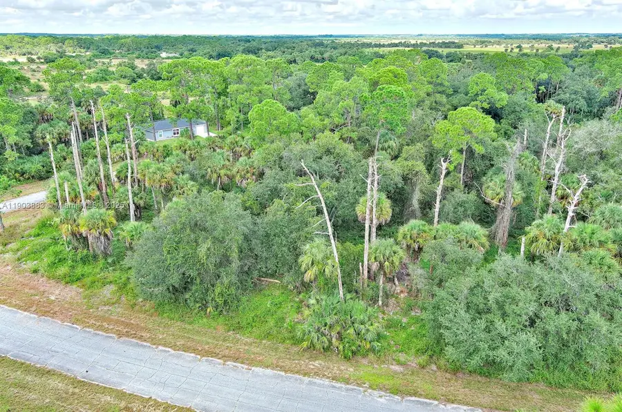232 Sparkle Dr, Labelle, FL 33935 - Image #3