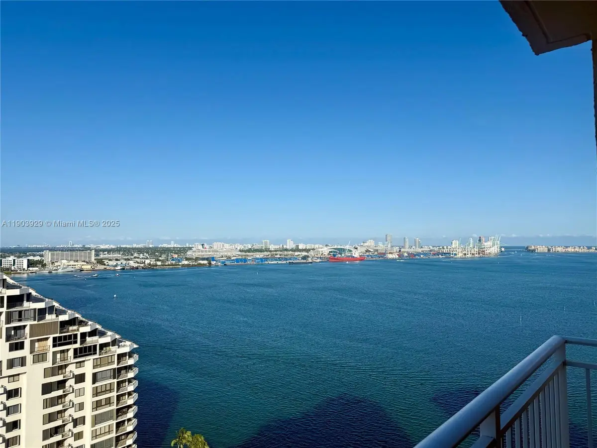 770 Claughton Island Dr #PH-21, Miami, FL 33131 - Image #1