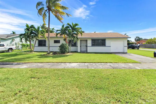13224 SW 253rd Ter, Homestead, FL 33032