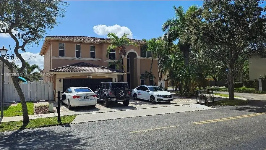 16074 SW 62nd St, Miami, FL 33193 - Image #2